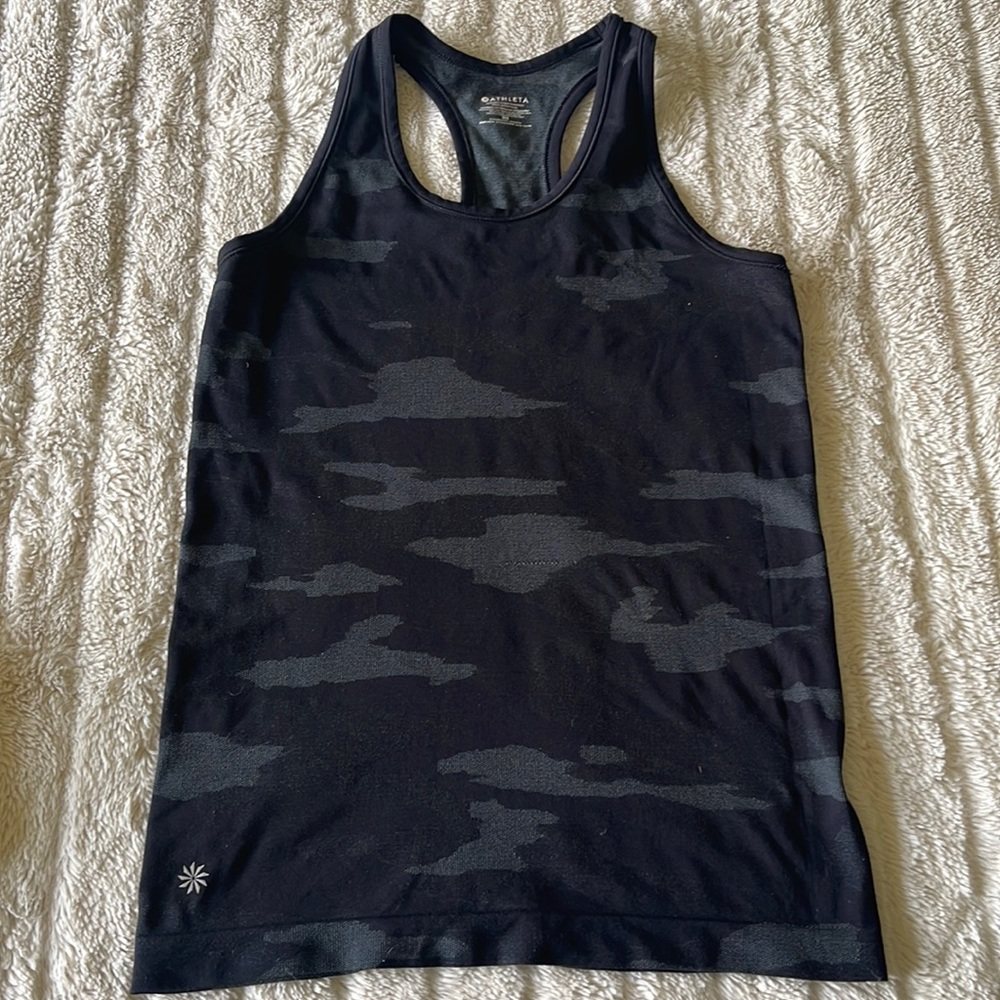 Athleta Momentum seamless tank